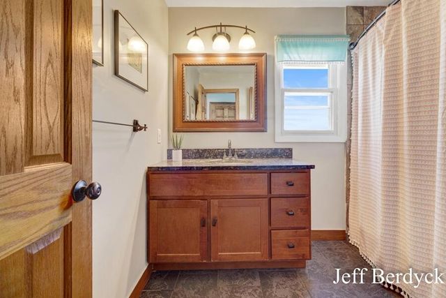 11287 Long Lake Drive NW, Sparta, MI 49345