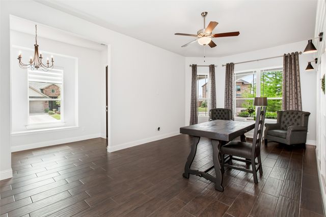 909 Amy Boulevard, Anna, TX 75409
