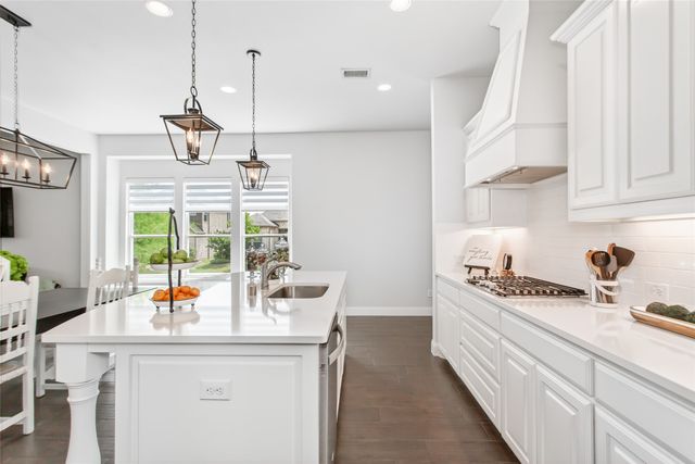 909 Amy Boulevard, Anna, TX 75409