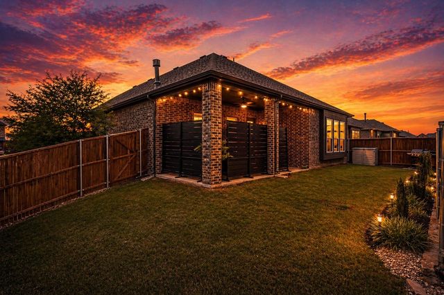 909 Amy Boulevard, Anna, TX 75409
