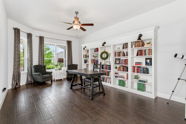 909 Amy Boulevard, Anna, TX 75409