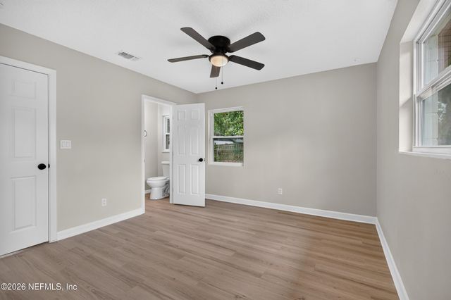 3751 PIZARRO Road, Jacksonville, FL 32217