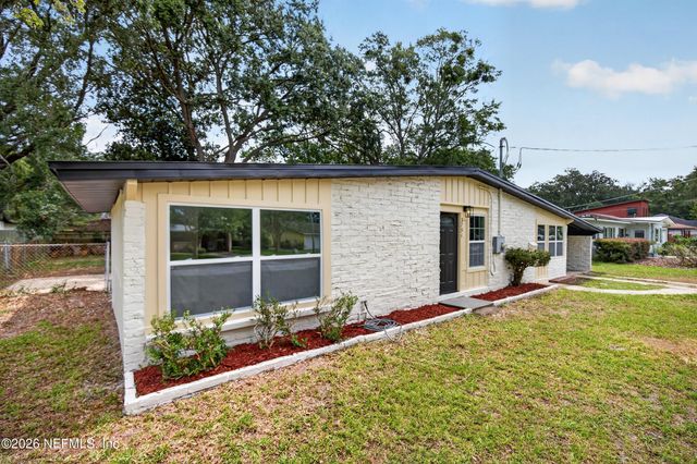 3751 PIZARRO Road, Jacksonville, FL 32217