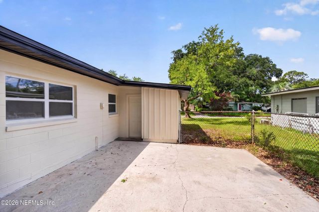 3751 PIZARRO Road, Jacksonville, FL 32217