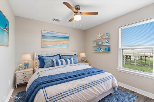511 Caisson Street, Surfside Beach, TX 77541