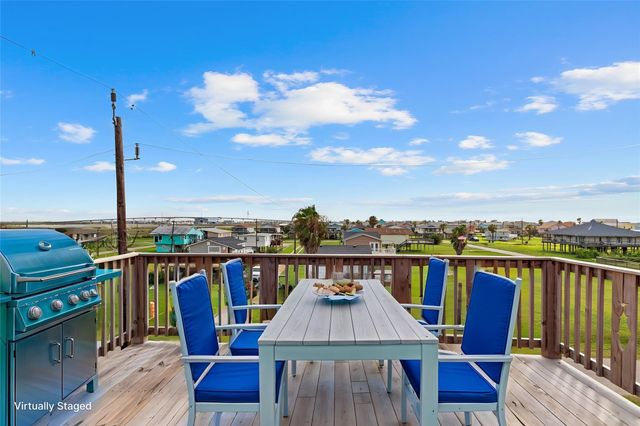 511 Caisson Street, Surfside Beach, TX 77541