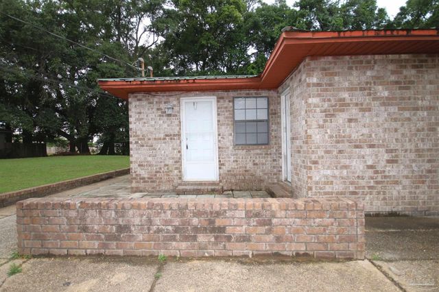130 E 9 Mile Rd 5, Pensacola, FL 32534