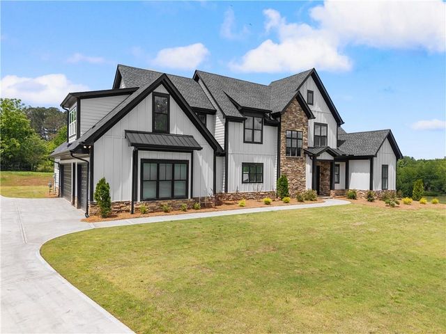 2275 Dr Bramblett Road, Cumming, GA 30028