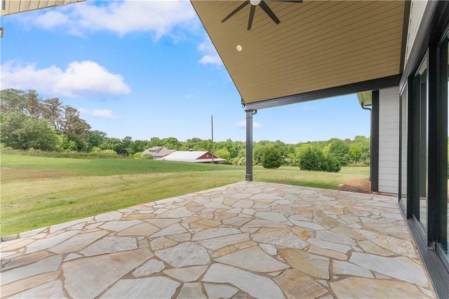 2275 Dr Bramblett Road, Cumming, GA 30028