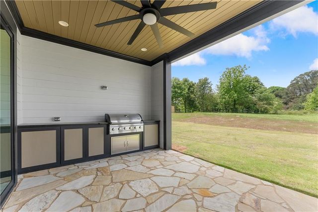 2275 Dr Bramblett Road, Cumming, GA 30028