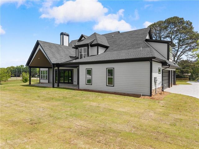 2275 Dr Bramblett Road, Cumming, GA 30028