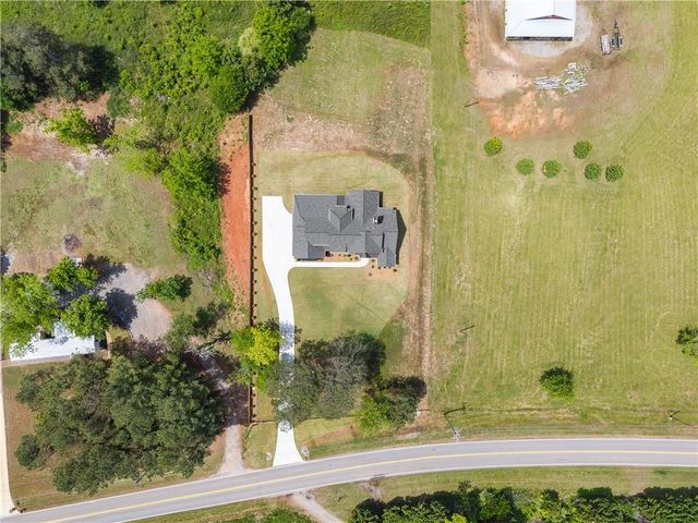 2275 Dr Bramblett Road, Cumming, GA 30028