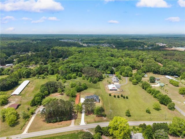 2275 Dr Bramblett Road, Cumming, GA 30028