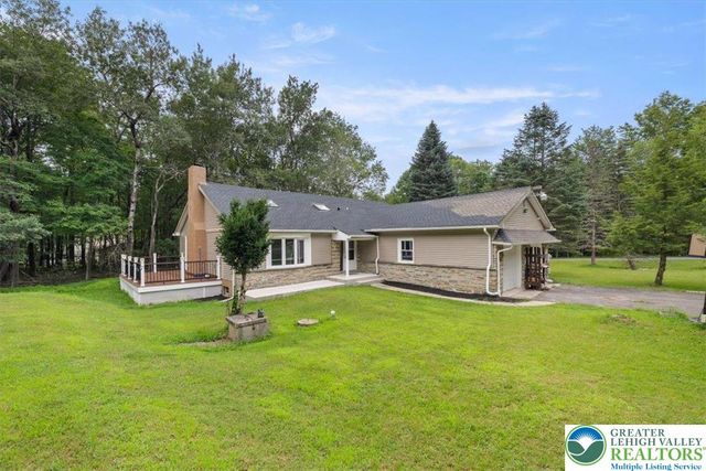 11 Potomac Lane, Penn Forest Twp, PA 18210