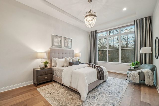 3056 N Spurway Drive, Ann Arbor, MI 48105