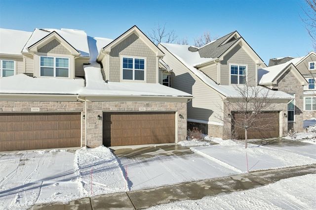 3056 N Spurway Drive, Ann Arbor, MI 48105