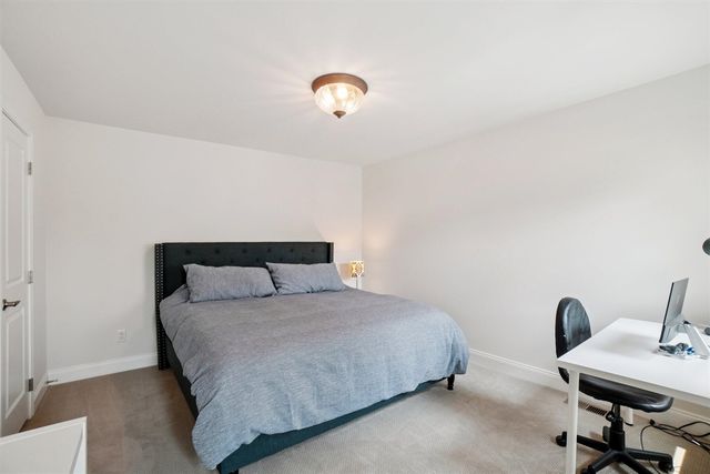 3056 N Spurway Drive, Ann Arbor, MI 48105