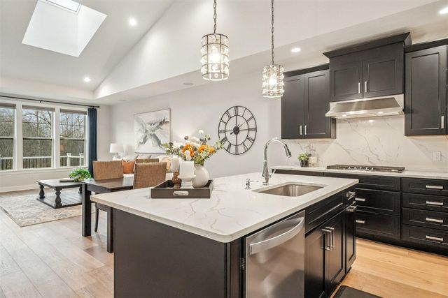 3056 N Spurway Drive, Ann Arbor, MI 48105