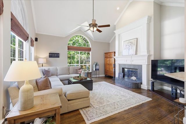 940 Creek Crossing, Coppell, TX 75019