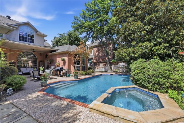 940 Creek Crossing, Coppell, TX 75019