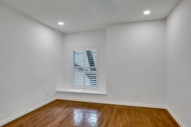 3312 Hawthorne Avenue, Dallas, TX 75219