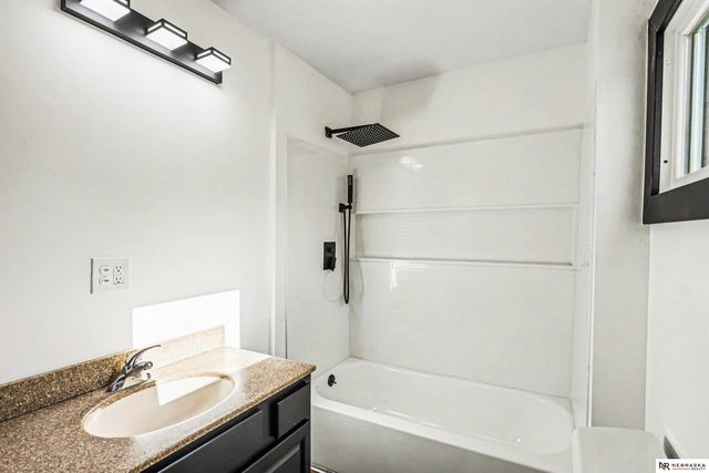 1341 N 45th Street, Lincoln, NE 68503