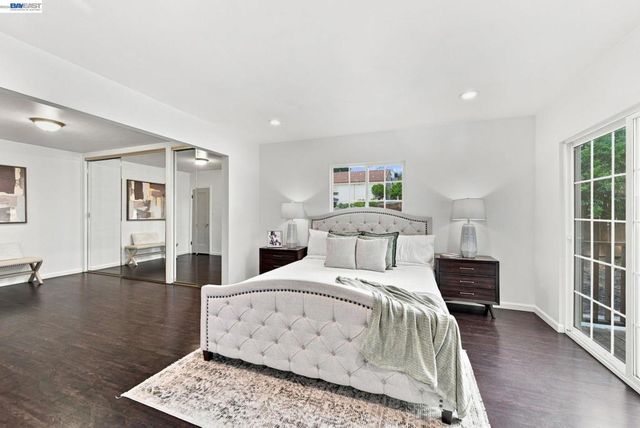 2241 Kelly St, Hayward, CA 94541