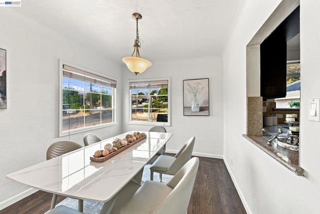2241 Kelly St, Hayward, CA 94541