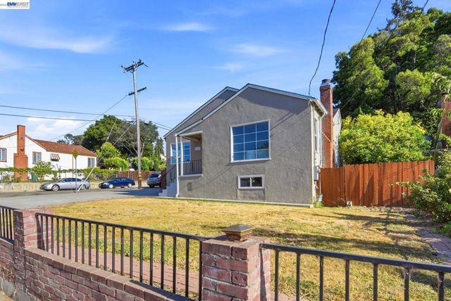 2241 Kelly St, Hayward, CA 94541