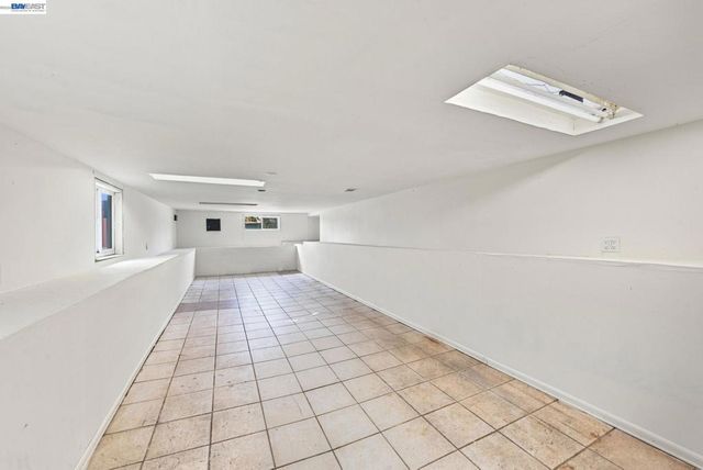 2241 Kelly St, Hayward, CA 94541