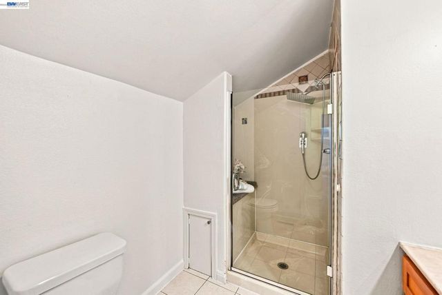 2241 Kelly St, Hayward, CA 94541