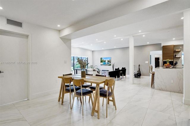 1941 NE 186th Dr, North Miami Beach, FL 33179