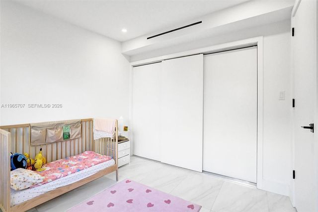 1941 NE 186th Dr, North Miami Beach, FL 33179