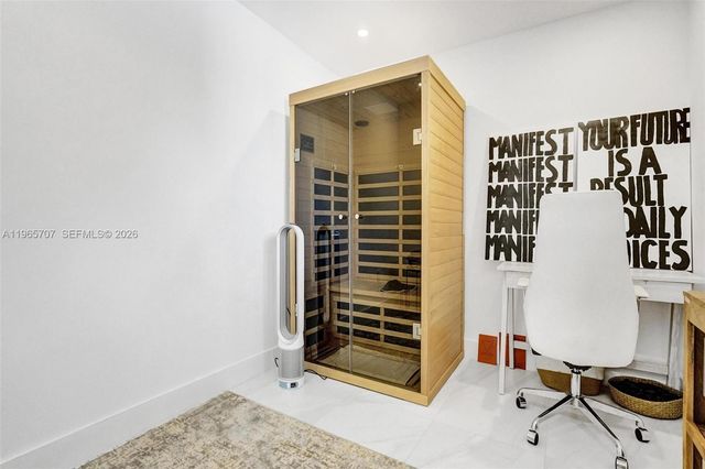 1941 NE 186th Dr, North Miami Beach, FL 33179