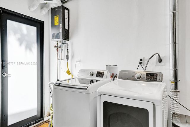 1941 NE 186th Dr, North Miami Beach, FL 33179