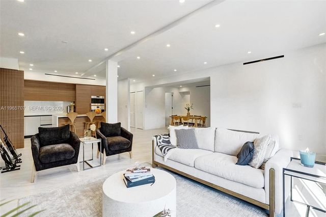 1941 NE 186th Dr, North Miami Beach, FL 33179