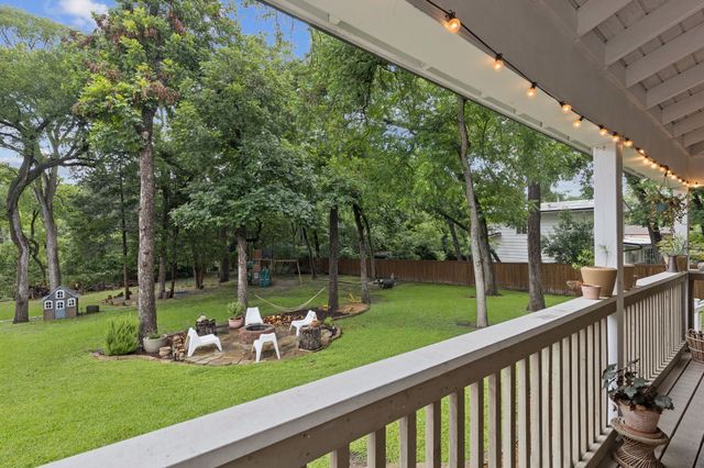 9403 Vinewood Drive, Dallas, TX 75228