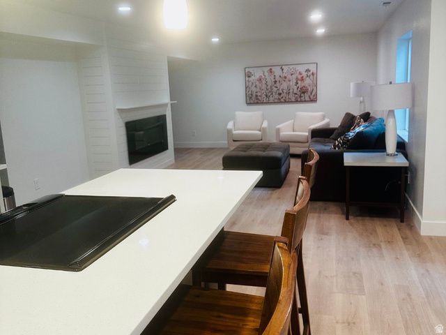 10328 S YELLOW KNIFE WAY, South Jordan, UT 84009