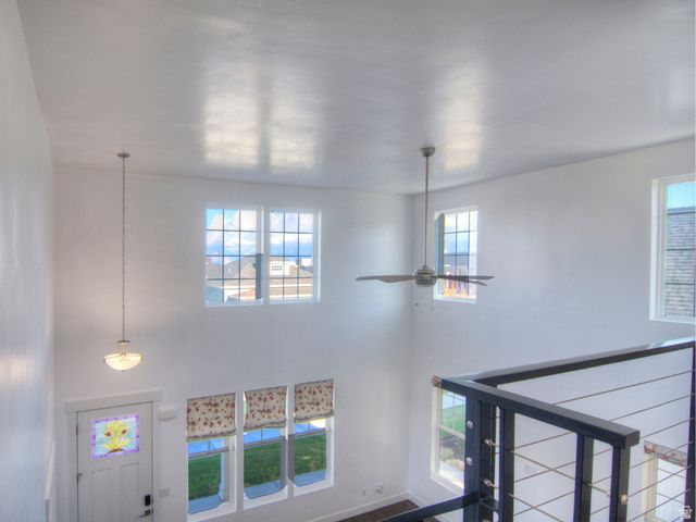 10328 S YELLOW KNIFE WAY, South Jordan, UT 84009