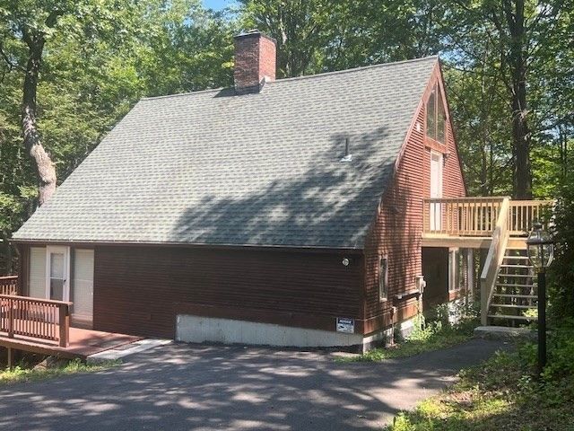871 Pleasant St, Leominster, MA 01453