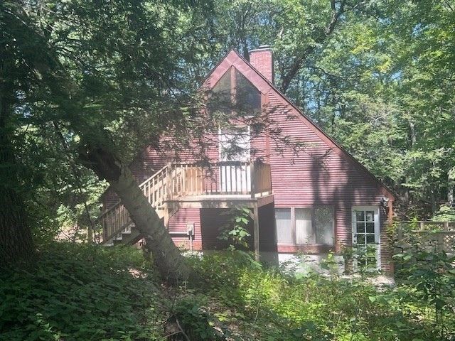 871 Pleasant St, Leominster, MA 01453