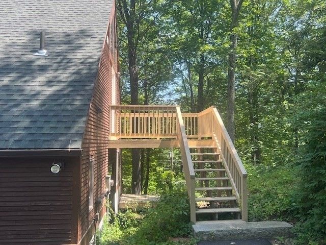 871 Pleasant St, Leominster, MA 01453