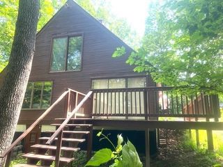 871 Pleasant St, Leominster, MA 01453