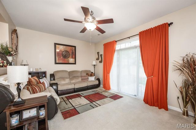 2058 Celebration Park Circle, Belleville, IL 62220