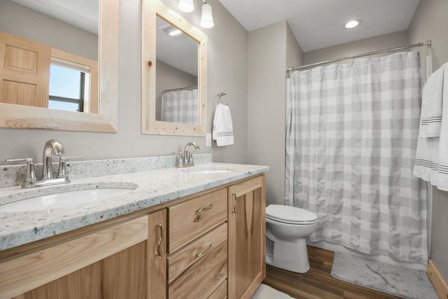 N8605 N Log Cabin Court, New Lisbon, WI 53950