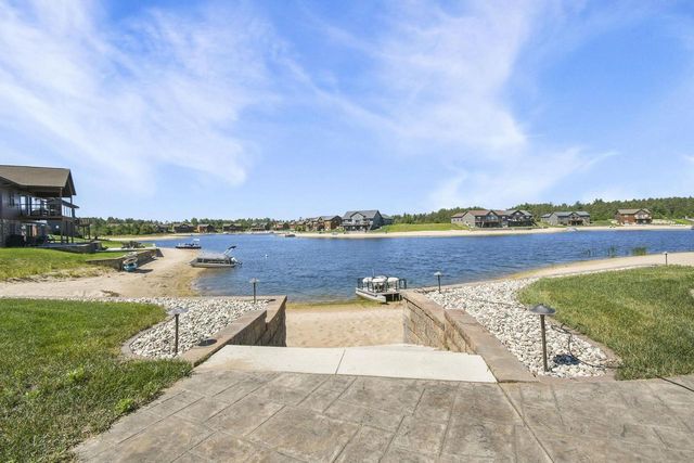 N8605 N Log Cabin Court, New Lisbon, WI 53950