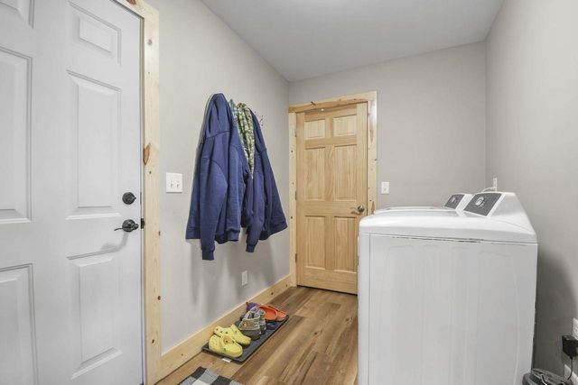 N8605 N Log Cabin Court, New Lisbon, WI 53950