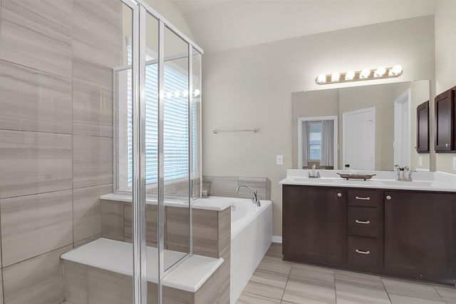 8406 Hunters Cliff Drive, Baytown, TX 77521