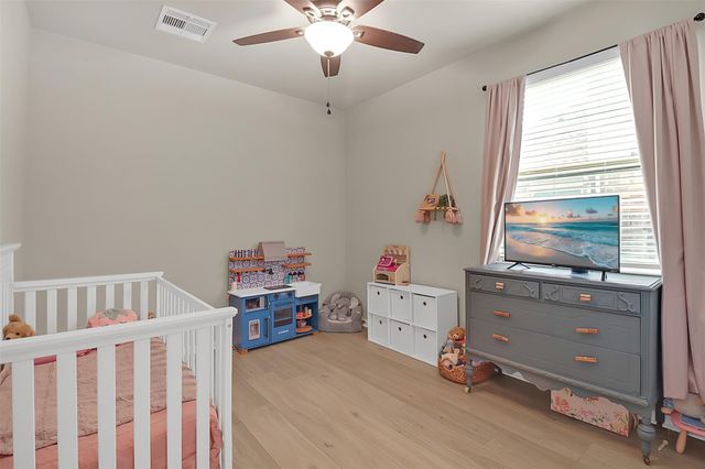 8406 Hunters Cliff Drive, Baytown, TX 77521