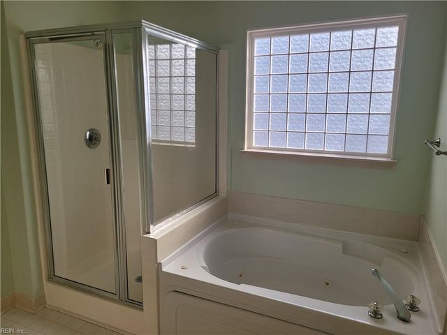 2204 Leeway CT, Virginia Beach, VA 23455